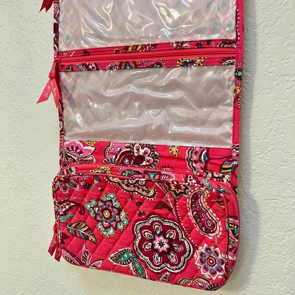 Vera Bradley Call Me Coral Hanging Travel Organizer Paisley Quilted Toiletry Bag